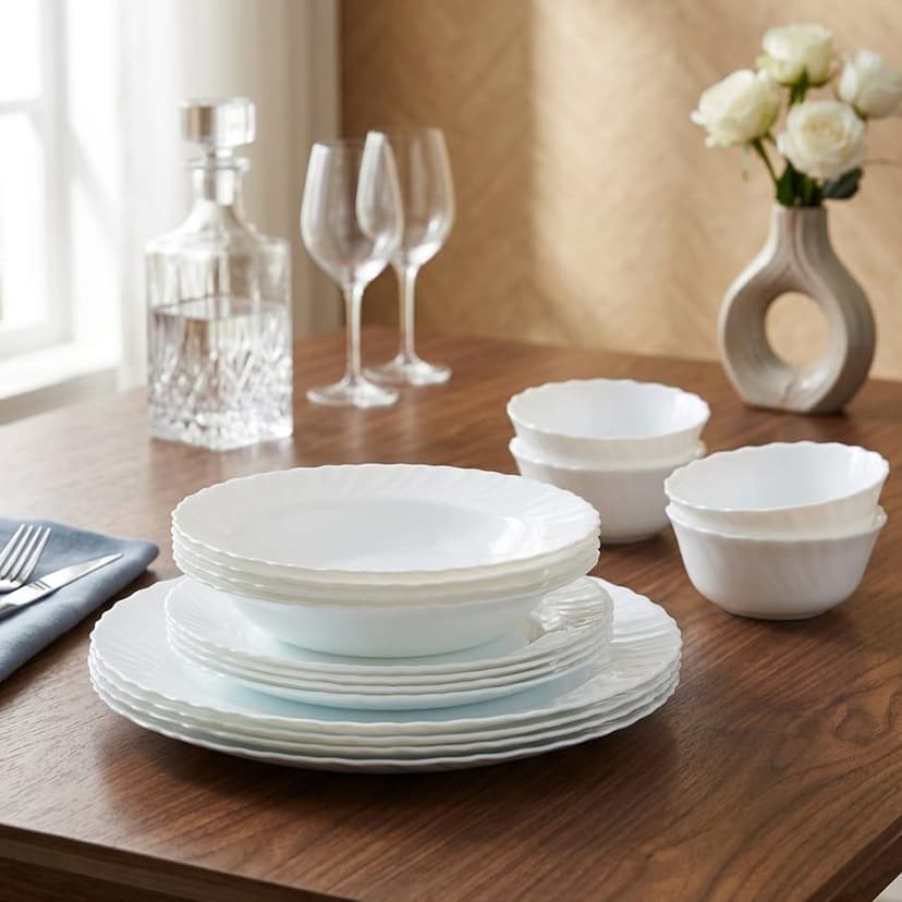 Opel Dinner Set 16 Piece